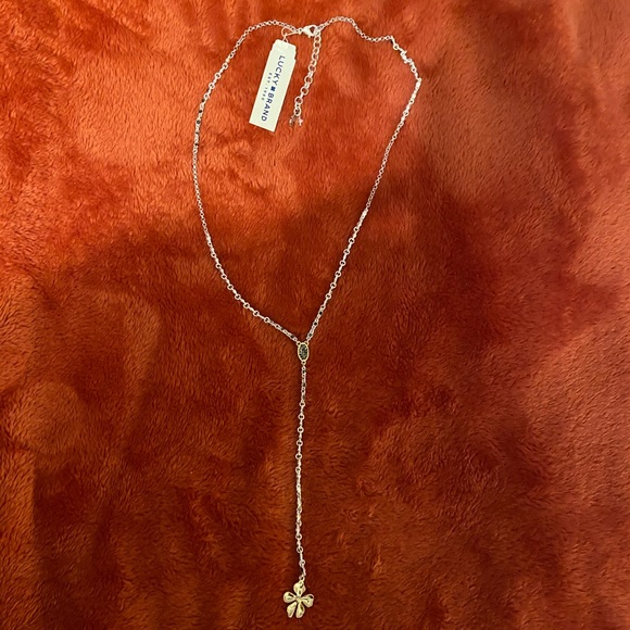 Lucky brand flower necklace - Picture 3 of 7